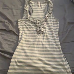 Xhilaration tank
